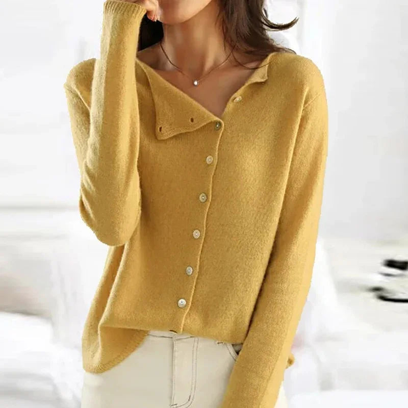 Zuri - Eleganter Pullover mit trendigem Knopfverschluss